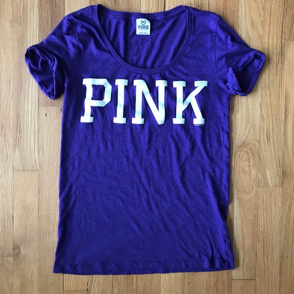 Victoria’s Secret PINK T-shirt. Size Medium